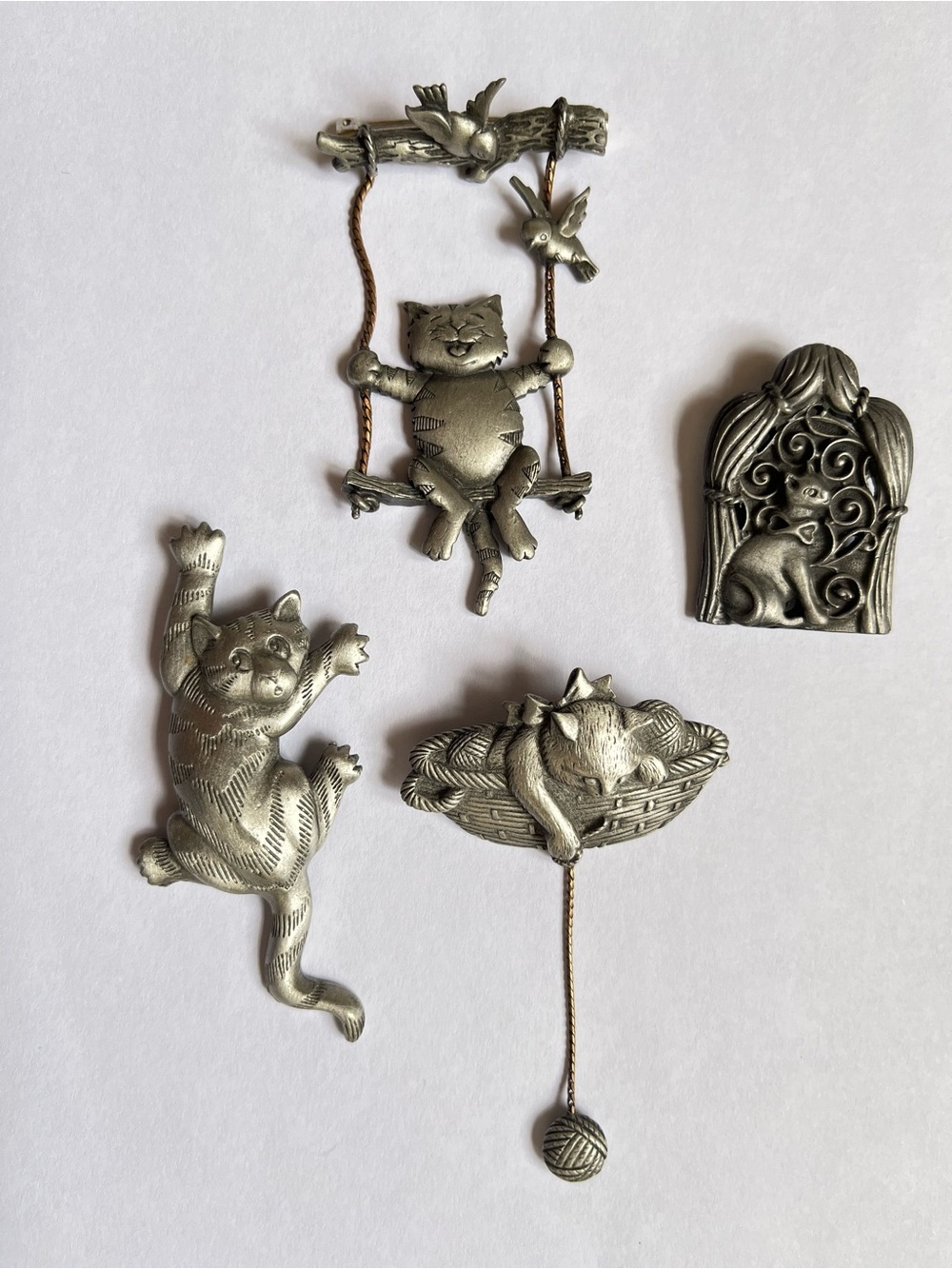 JJ Cat Brooch lot silver toned - Pets Cat